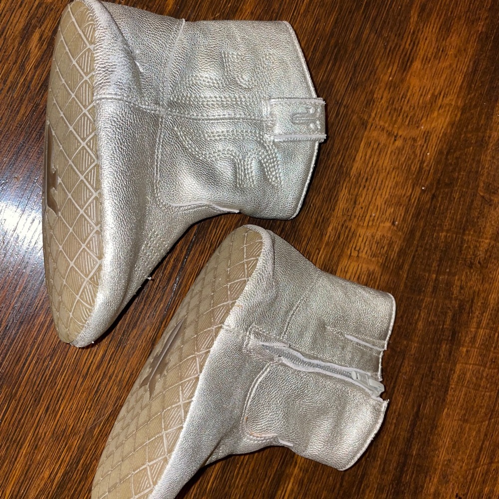 Toddler Frye Boots, Gold EUC